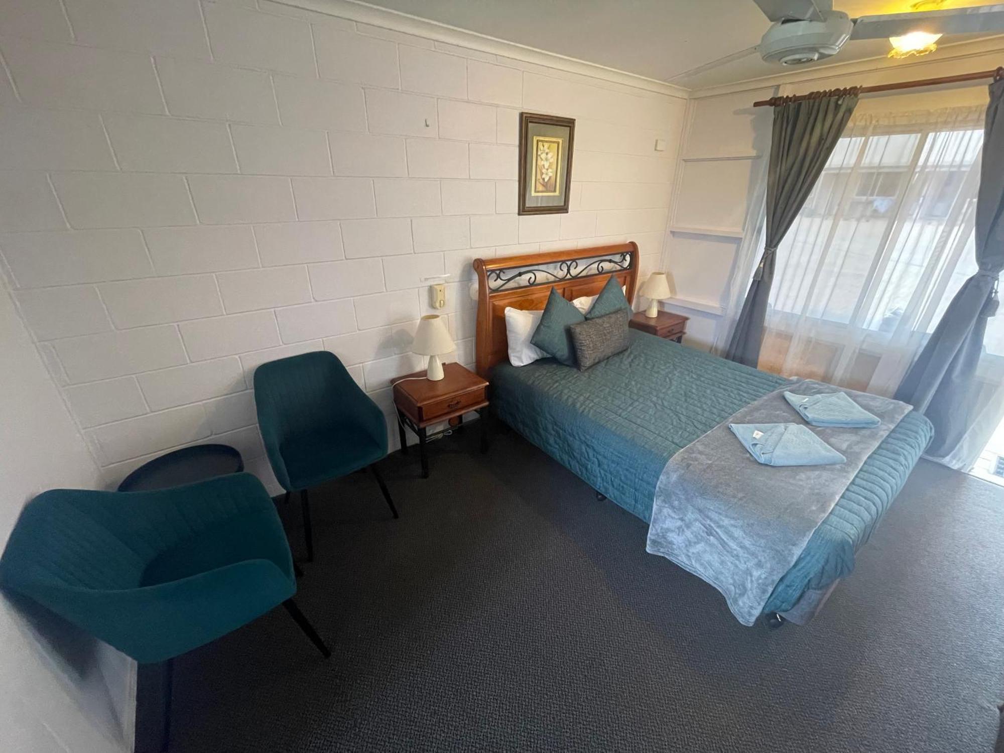 Warrego Motel Charleville Kültér fotó