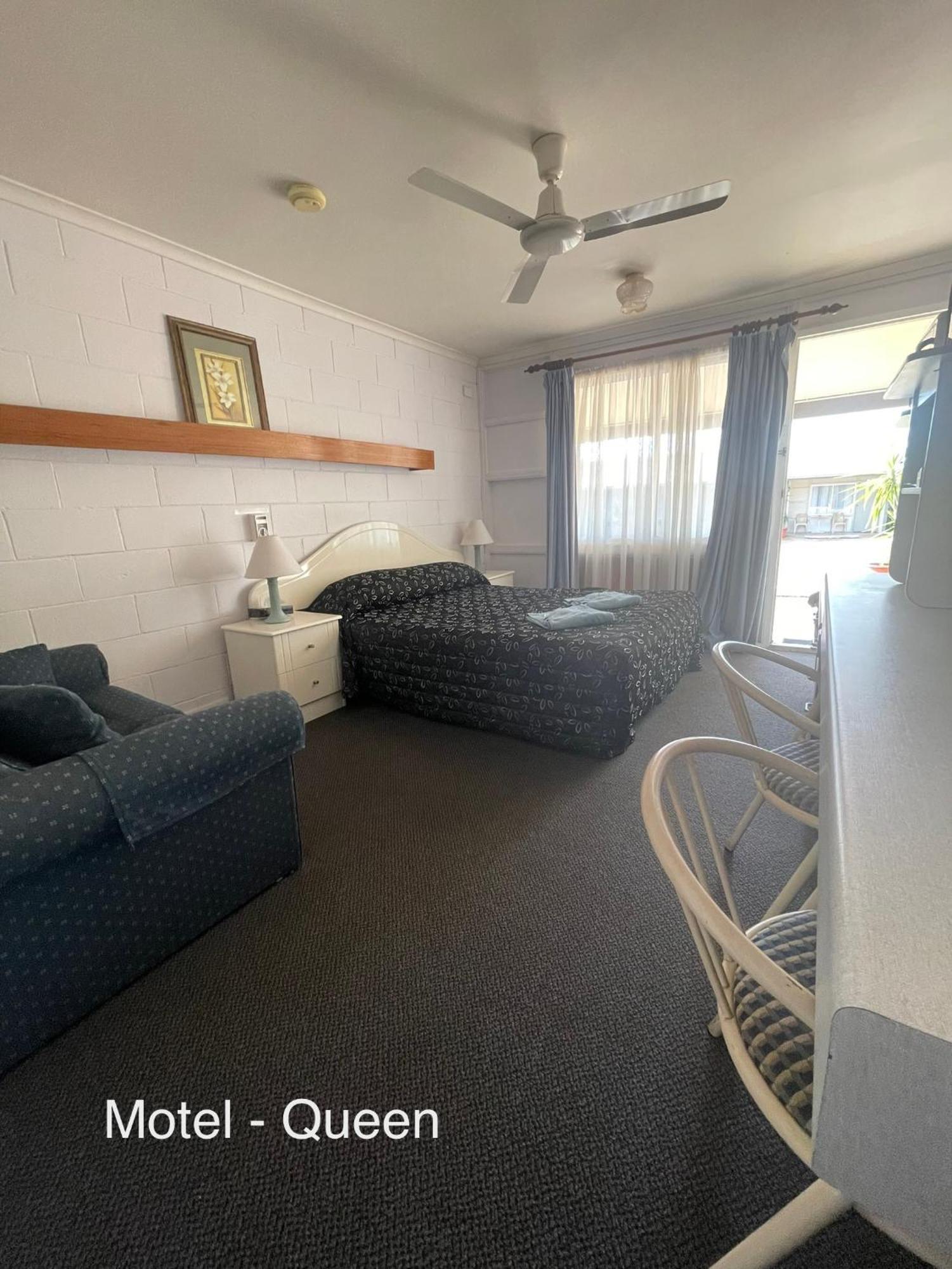 Warrego Motel Charleville Kültér fotó
